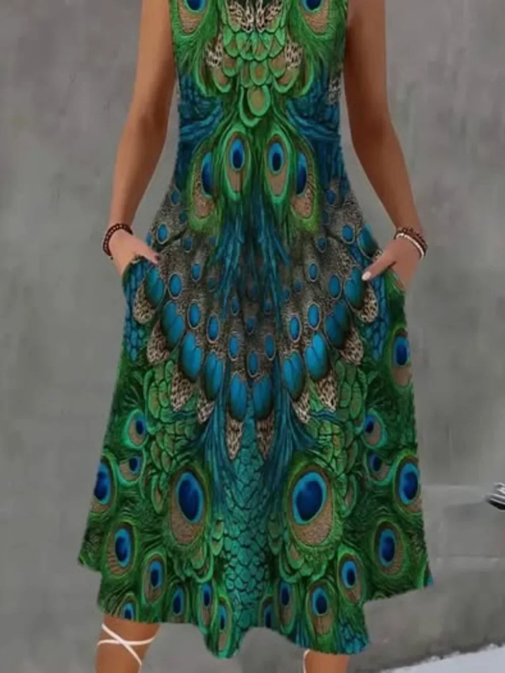 Ladies size 3XL Peacock design midi dress 14.00